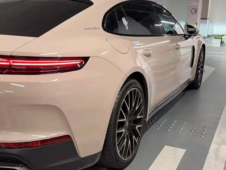 Porsche Panamera — фото 2