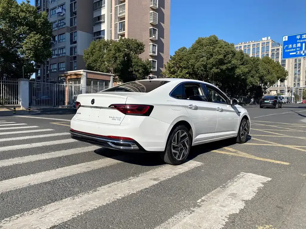 Volkswagen Sagitar 2022 из CN, фото 6