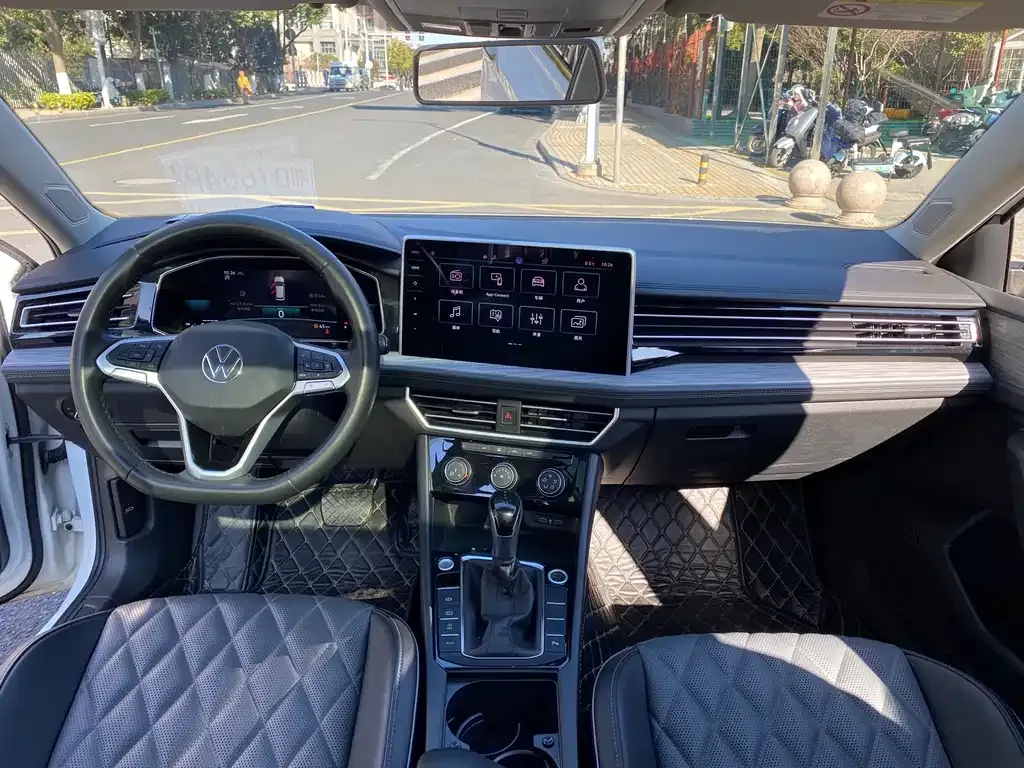 Volkswagen Sagitar 2022 из CN, фото 2
