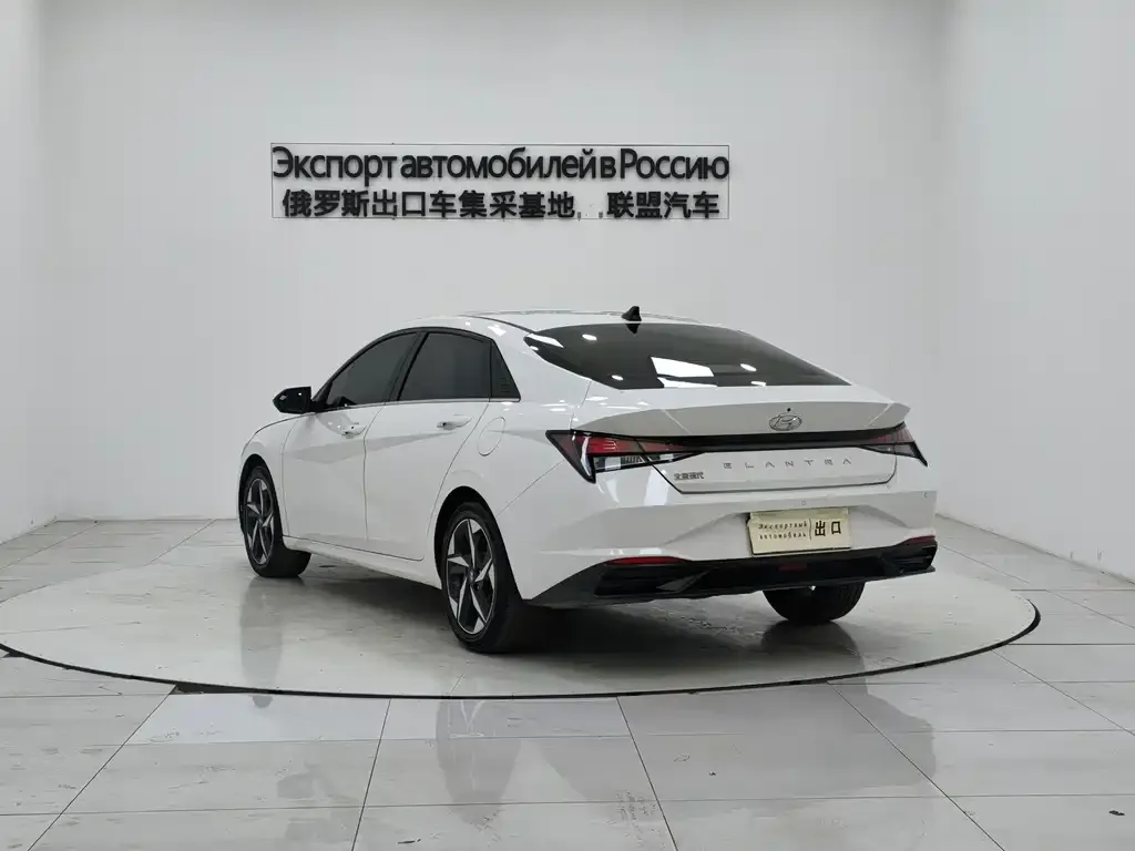 Hyundai Elantra 2022 из CN, фото 8
