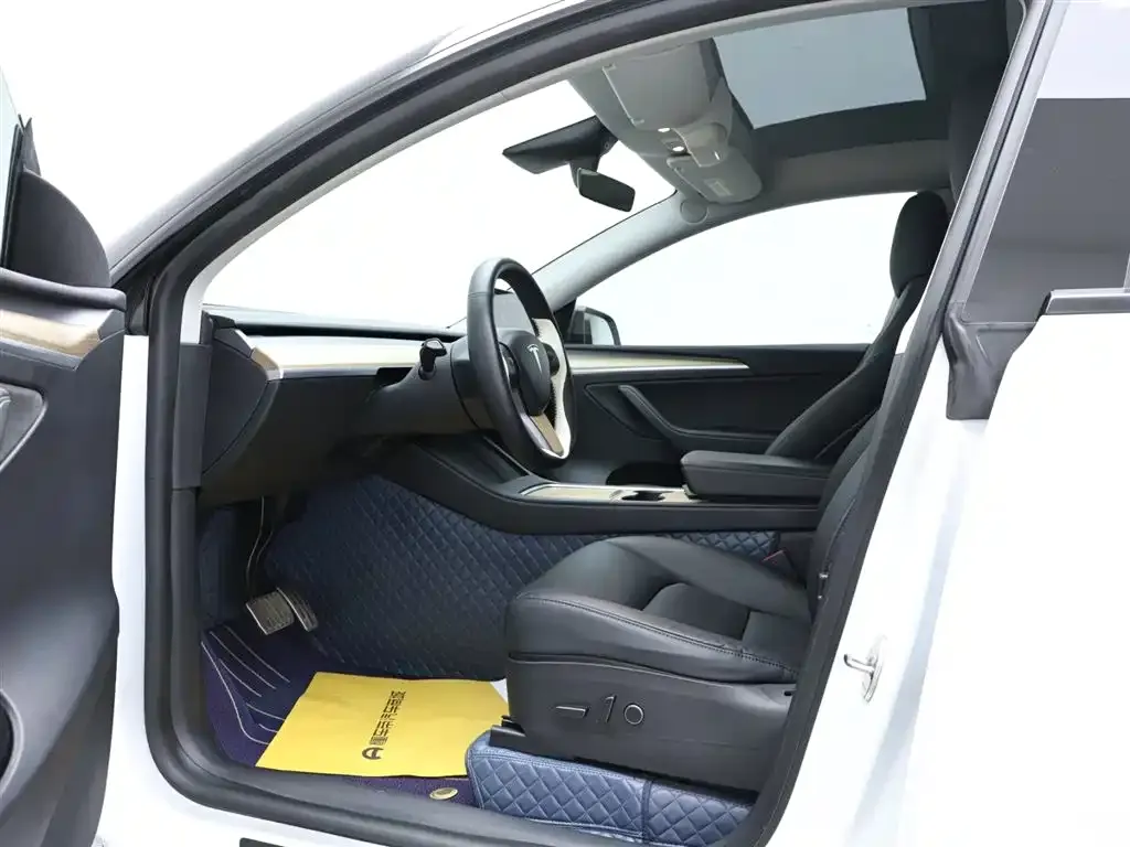 Tesla Model Y 2021 из CN, фото 10