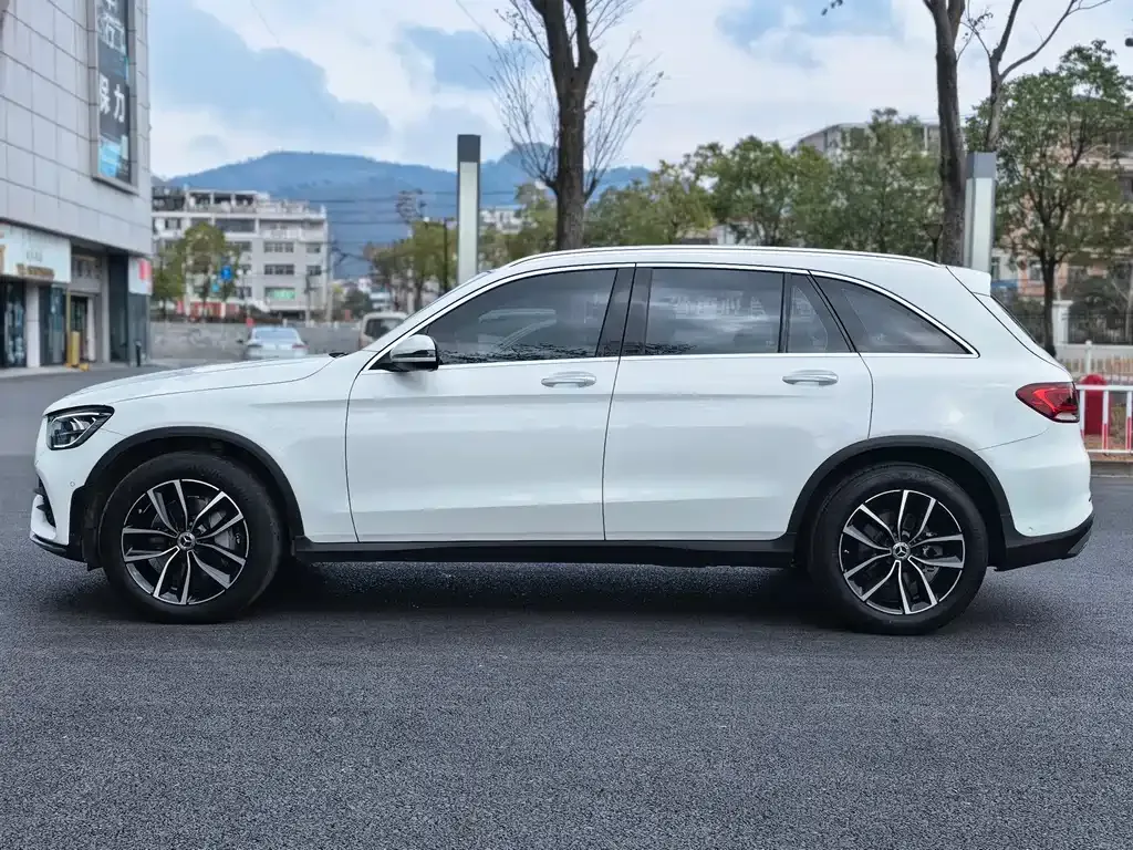 Mercedes-Benz GLC 2022 из CN, фото 10