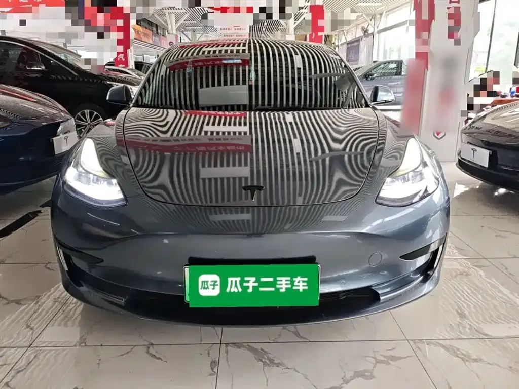 Tesla Model 3 — фото 5