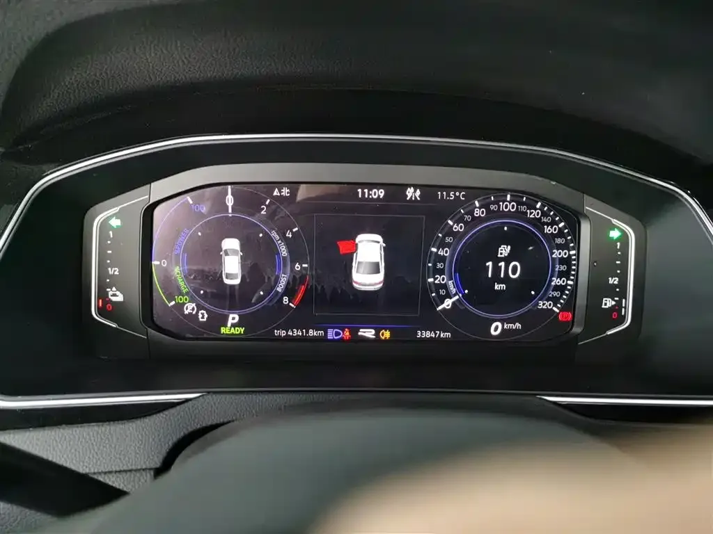 Volkswagen Magotan GTE PHEV 2023 из CN, фото 4