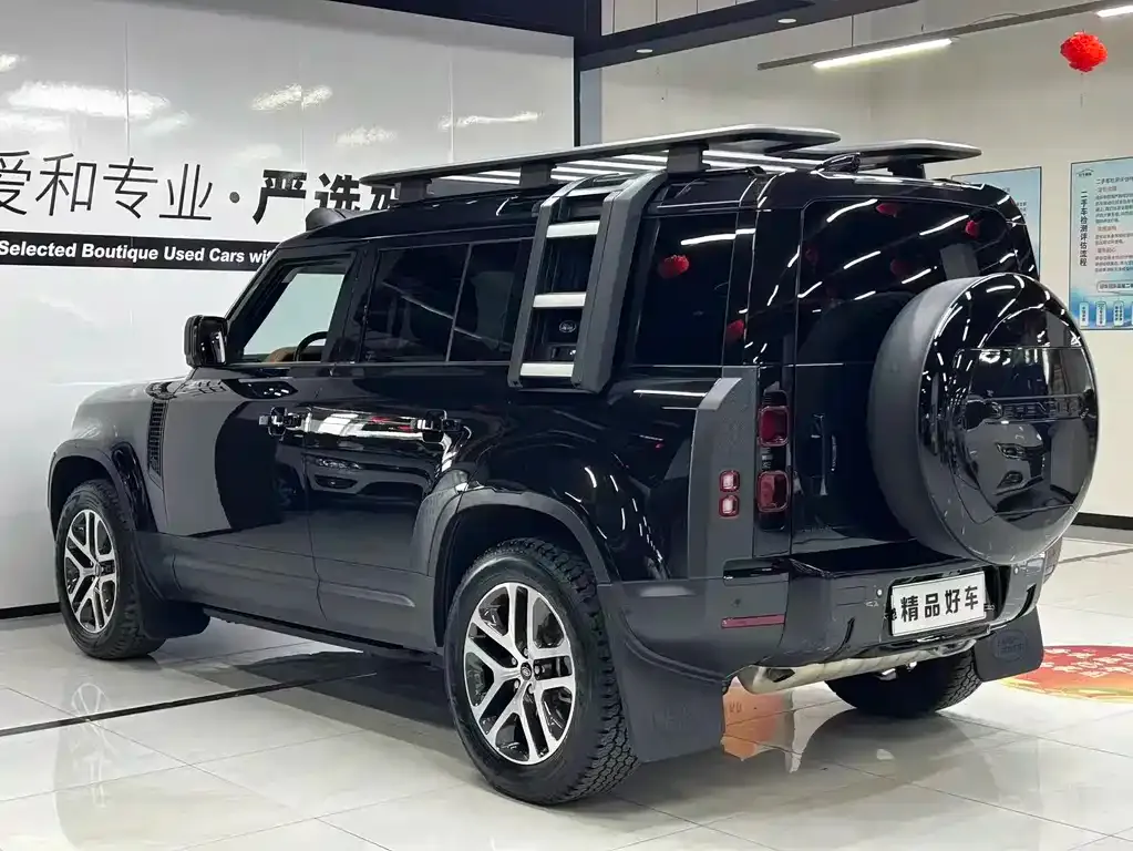 Land Rover Defender — фото 6
