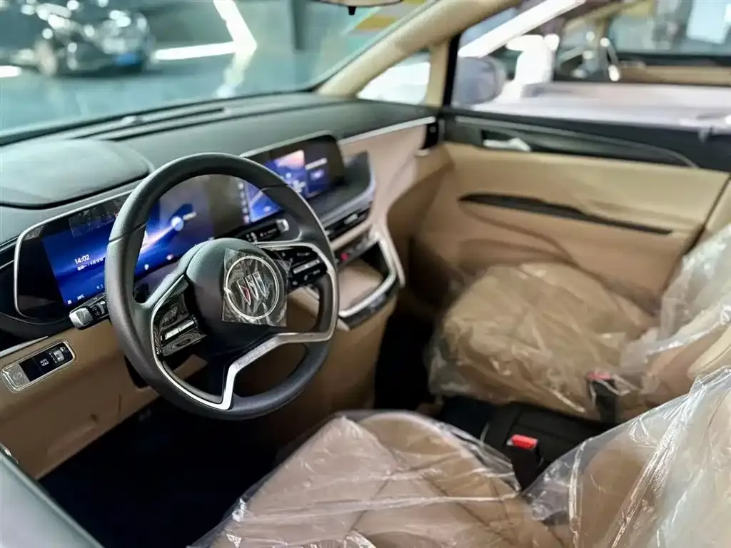 Buick GL8 Hybrid — фото 6