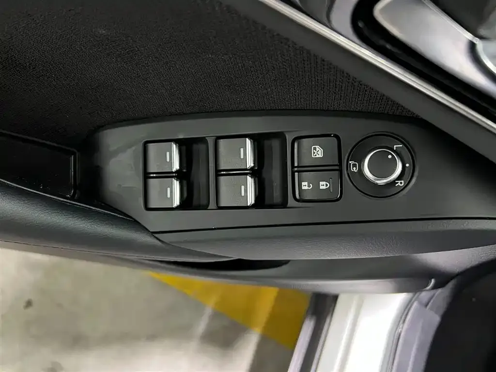 Mazda CX-4 2022 из CN, фото 9