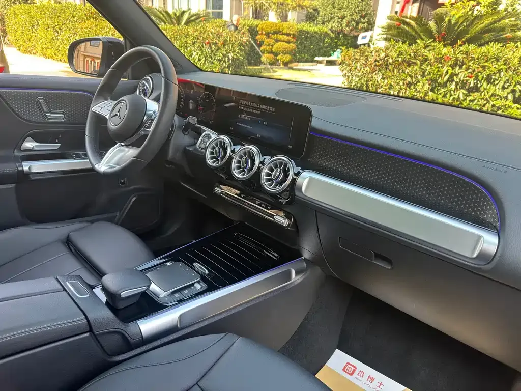 Mercedes-Benz GLB 2023 из CN, фото 7