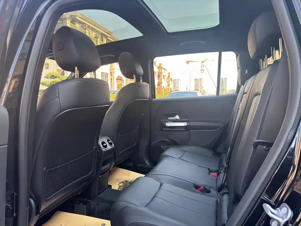 Mercedes-Benz GLB 2023 из CN, фото 4
