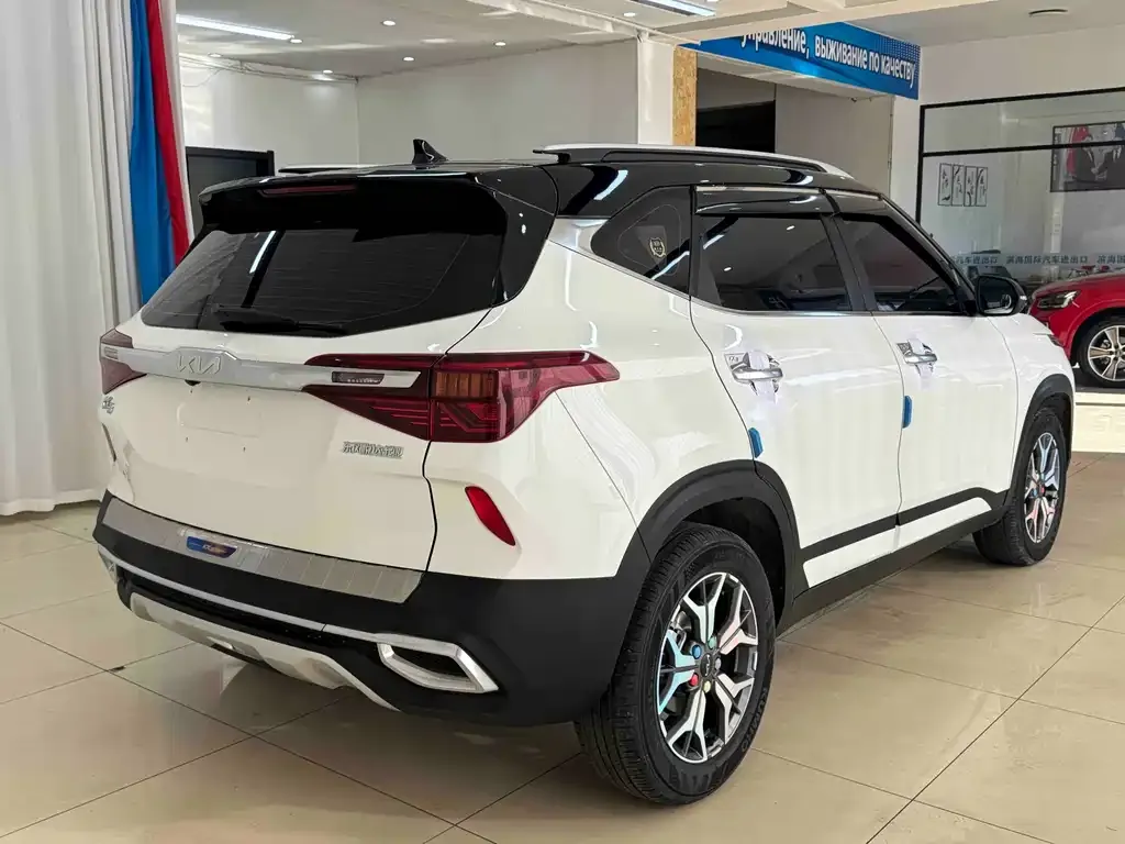 Kia KX3 2021 из CN, фото 3