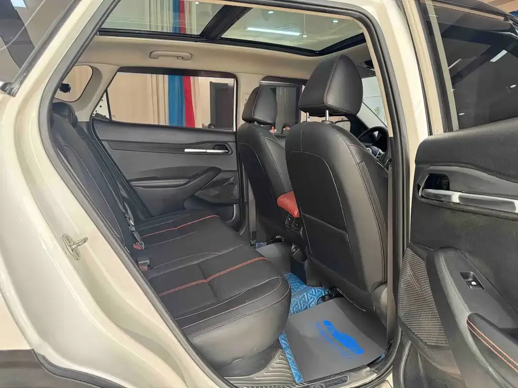 Kia KX3 2021 из CN, фото 6