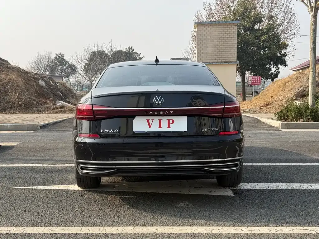Volkswagen Passat 2024 из CN, фото 5