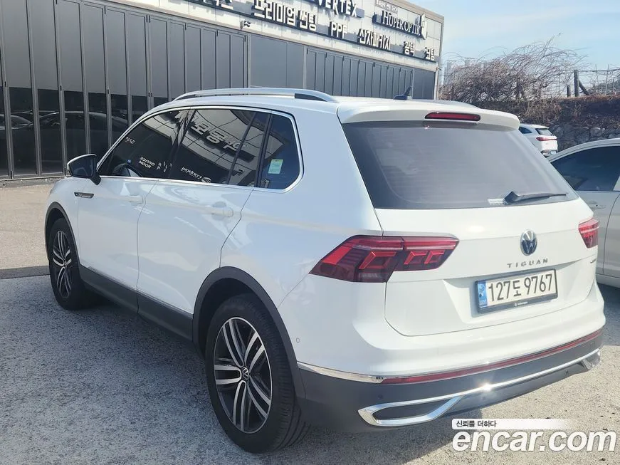 Volkswagen Tiguan 2022 из KR, фото 10