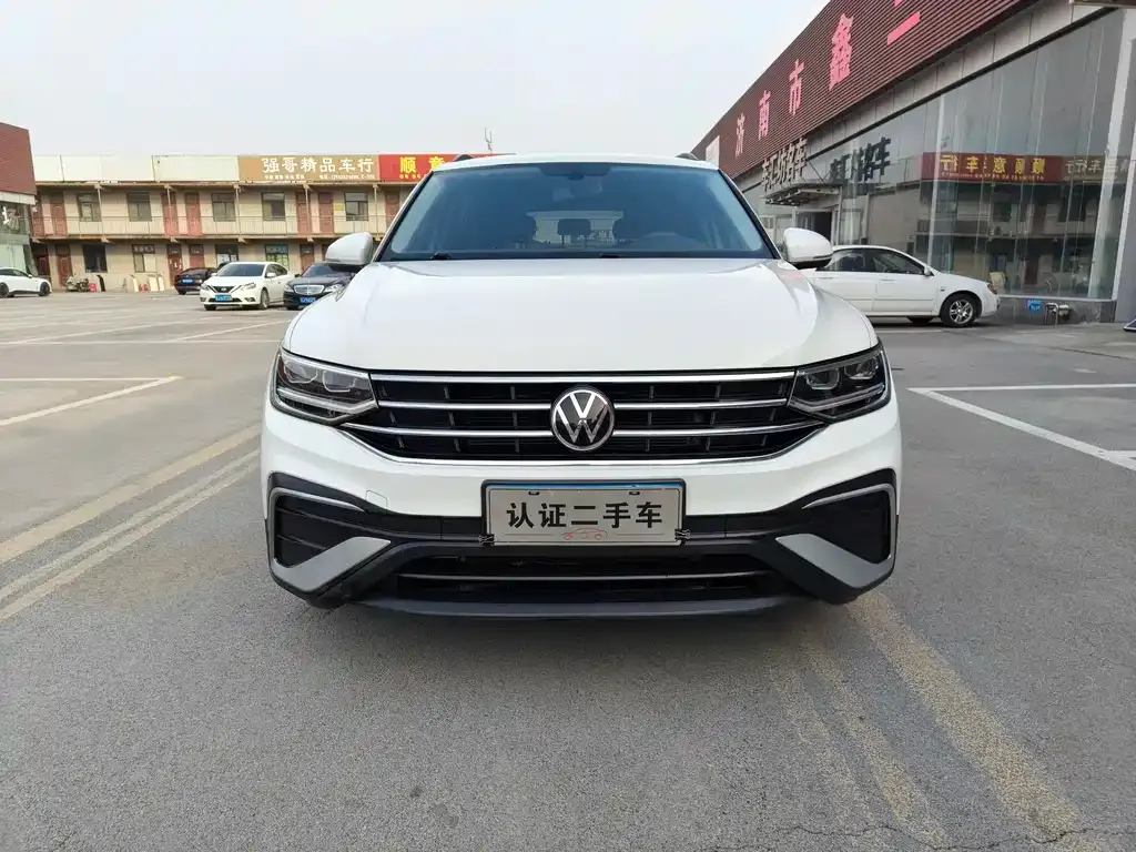 Volkswagen Tiguan L 2022 из CN, фото 5