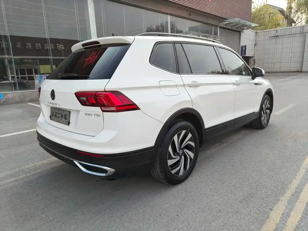 Volkswagen Tiguan L 2022 из CN, фото 9