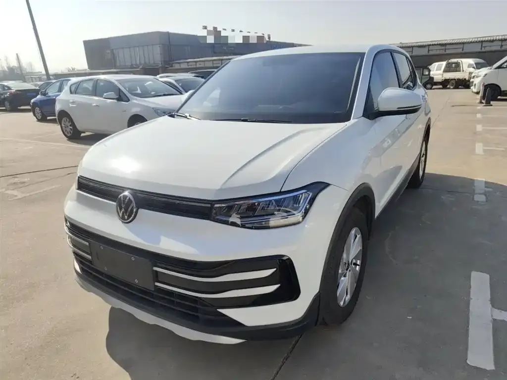 Volkswagen Tharu — фото 1