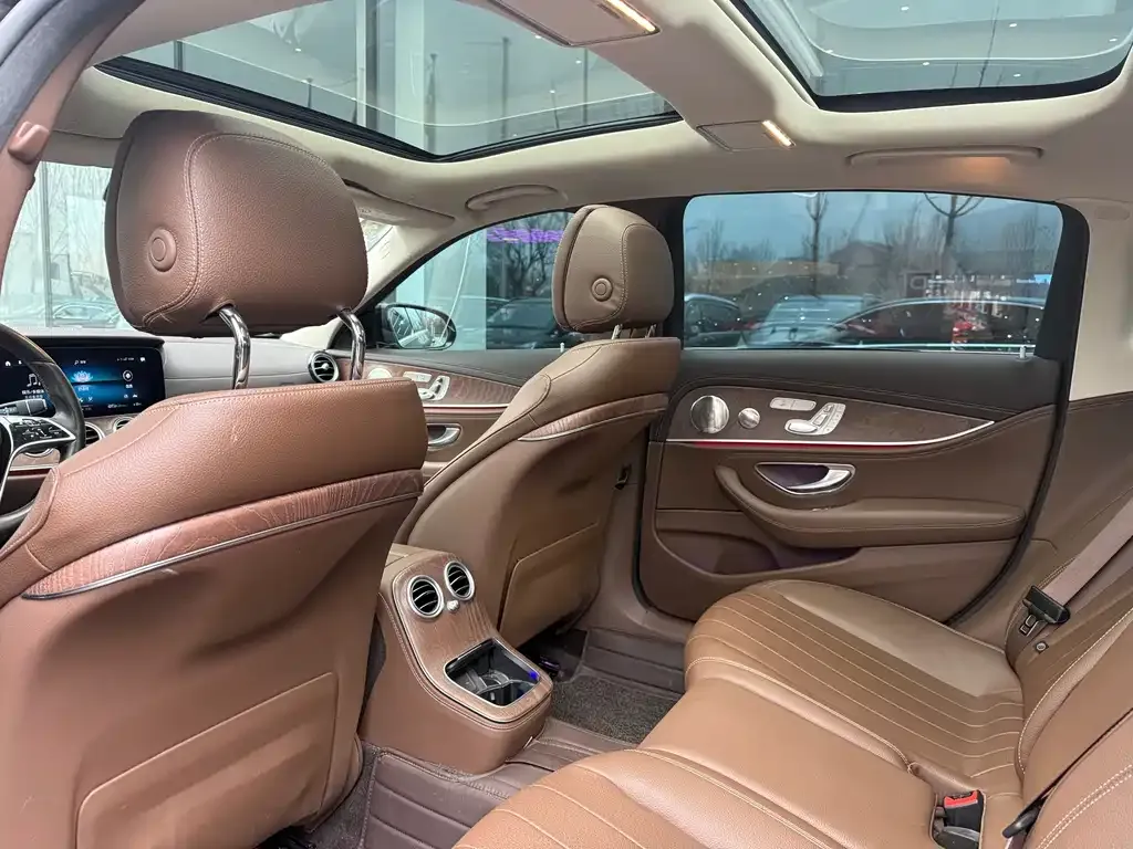Mercedes-Benz E-Class 2021 из CN, фото 10