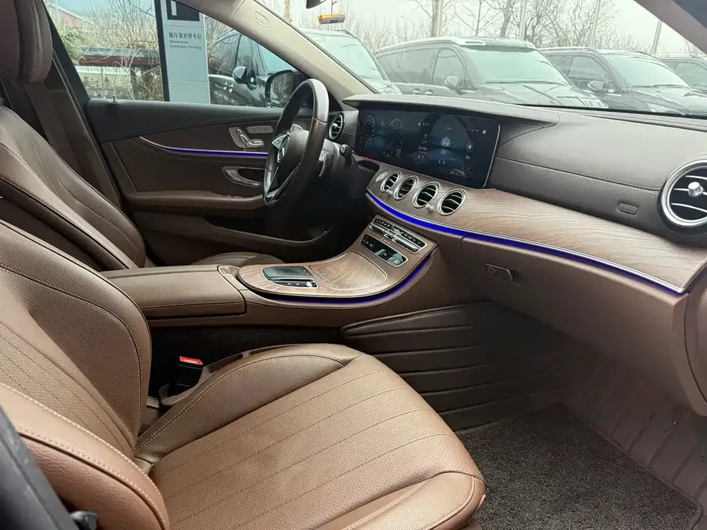 Mercedes-Benz E-Class 2021 из CN, фото 2