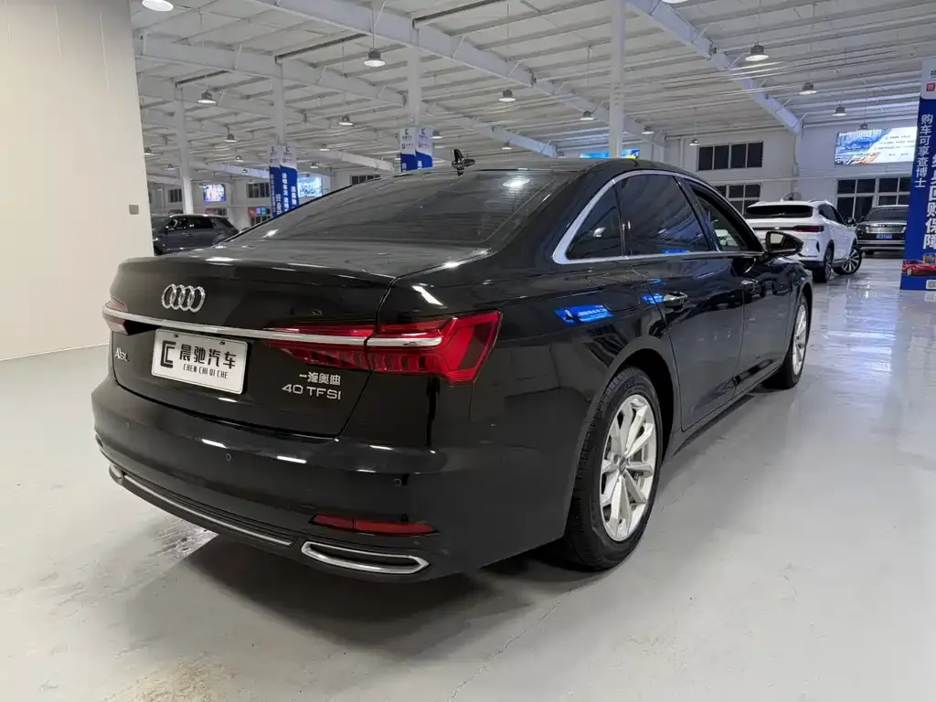 Audi A6L 2021 из CN, фото 5