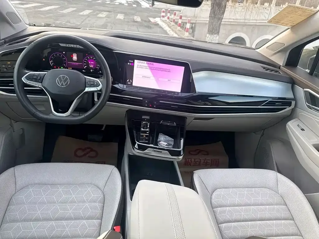 Volkswagen Talagon 2023 из CN, фото 9
