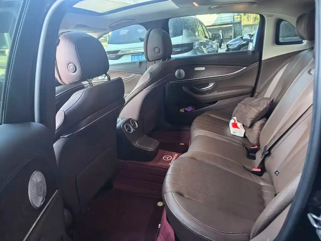 Mercedes-Benz E-Class 2021 из CN, фото 3
