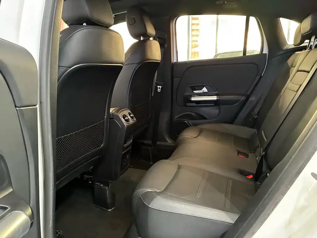 Mercedes-Benz GLA 2021 из CN, фото 10