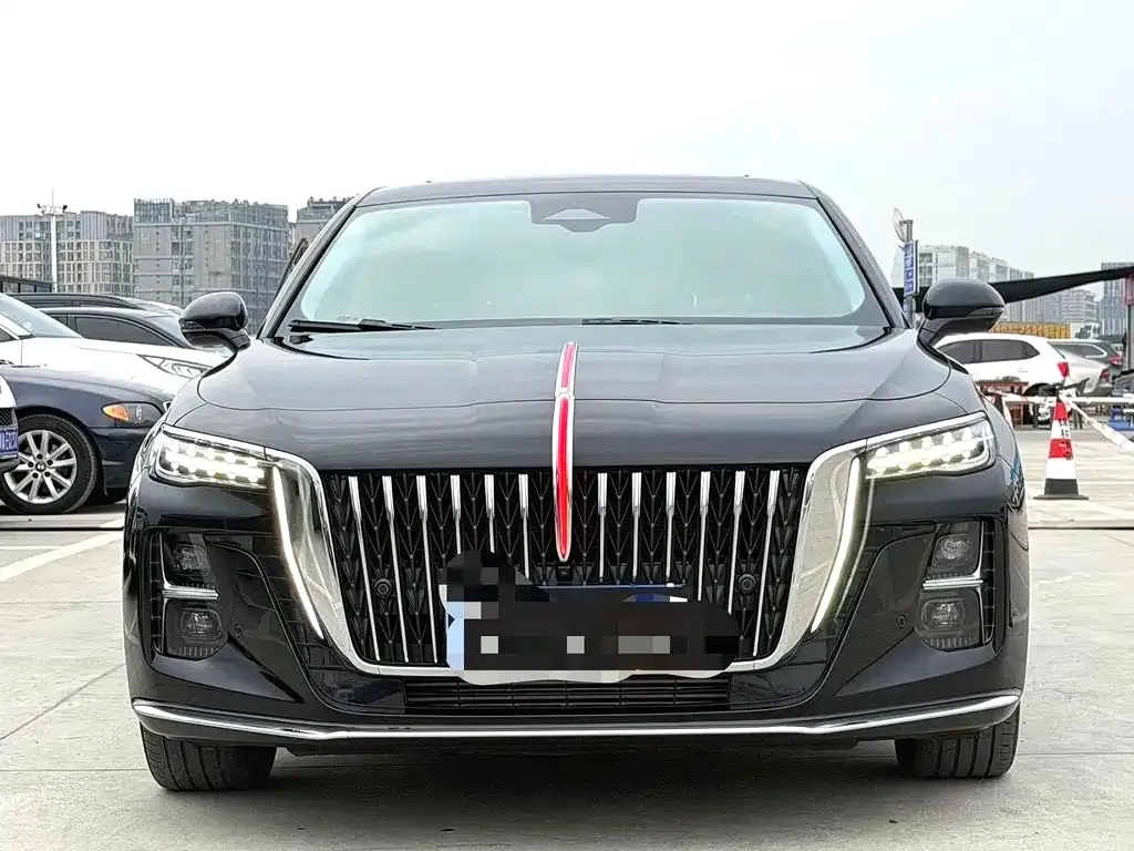 Hongqi H5 — фото 2