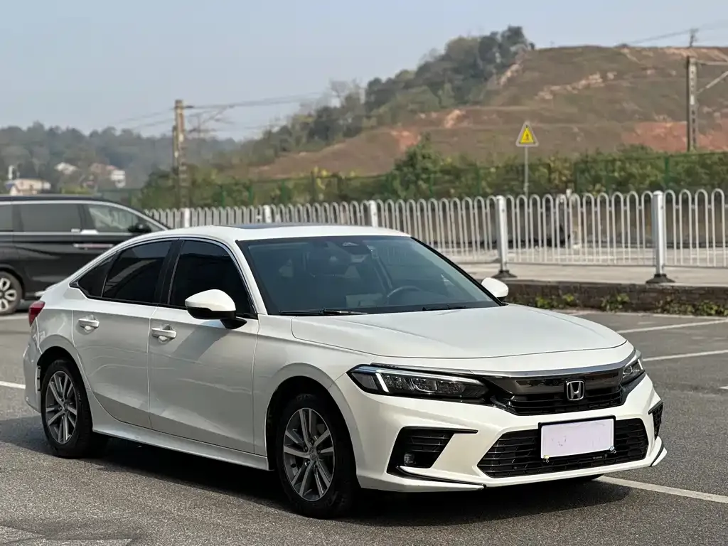 Honda Civic 2023 из CN, фото 3