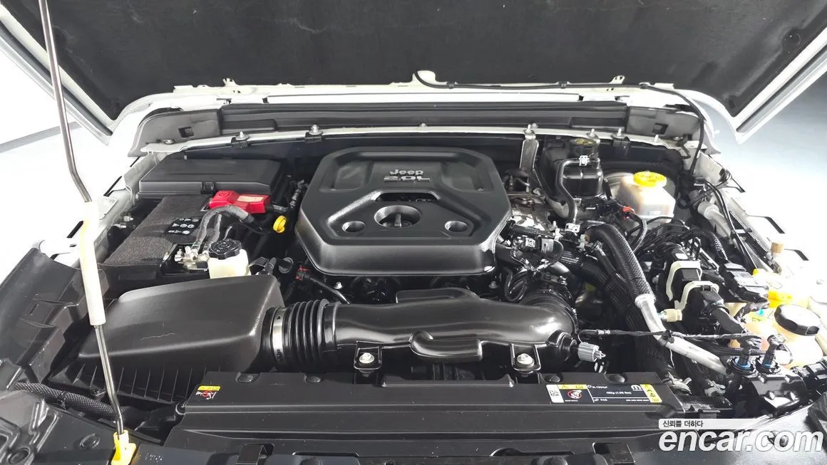 Jeep Wrangler 2022 из KR, фото 6