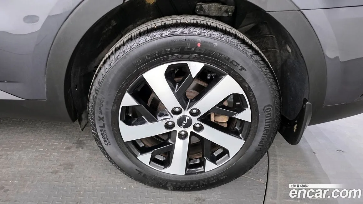 Kia Sorento 2023 из KR, фото 3