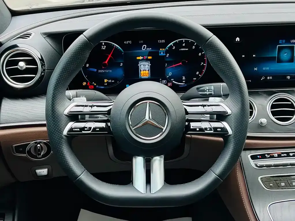 Mercedes-Benz E-Class (Import) 2023 из CN, фото 3