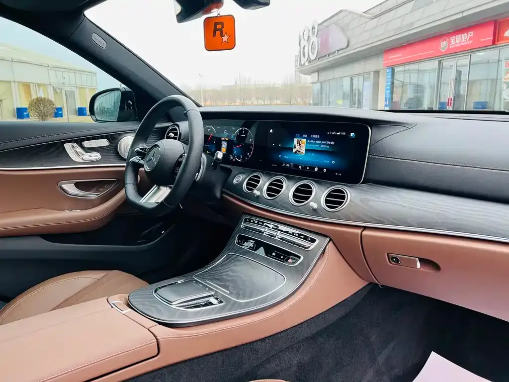 Mercedes-Benz E-Class (Import) 2023 из CN, фото 2