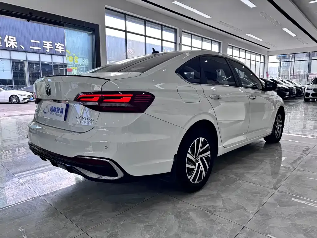 Volkswagen Lavida 2022 из CN, фото 5