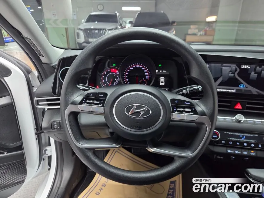 Hyundai AVANTE — фото 6