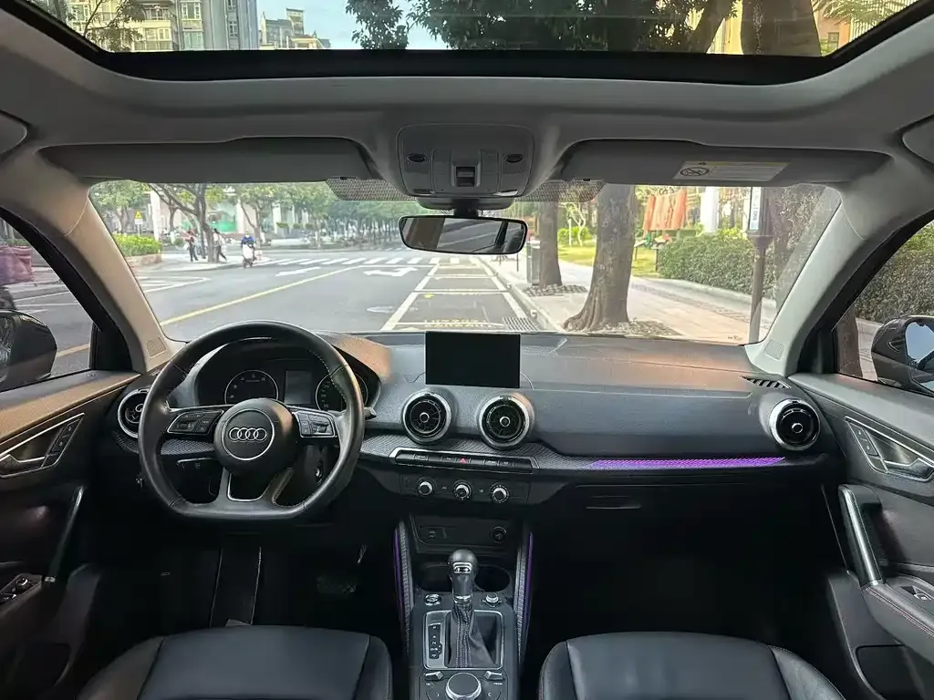 Audi Q2L 2022 из CN, фото 2