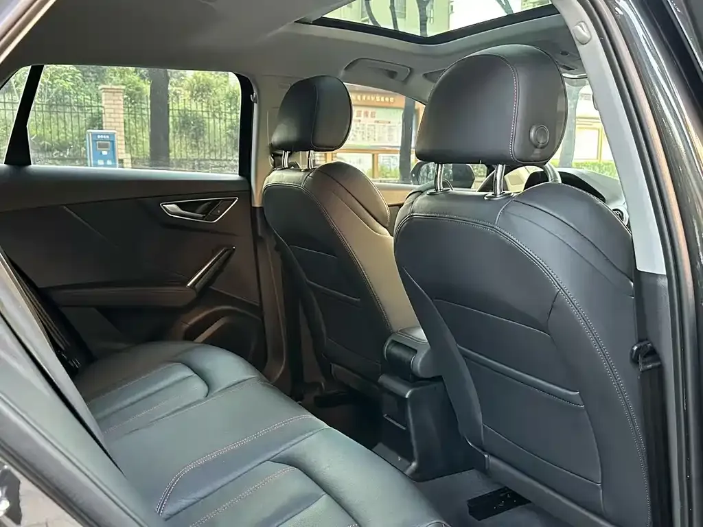 Audi Q2L 2022 из CN, фото 8