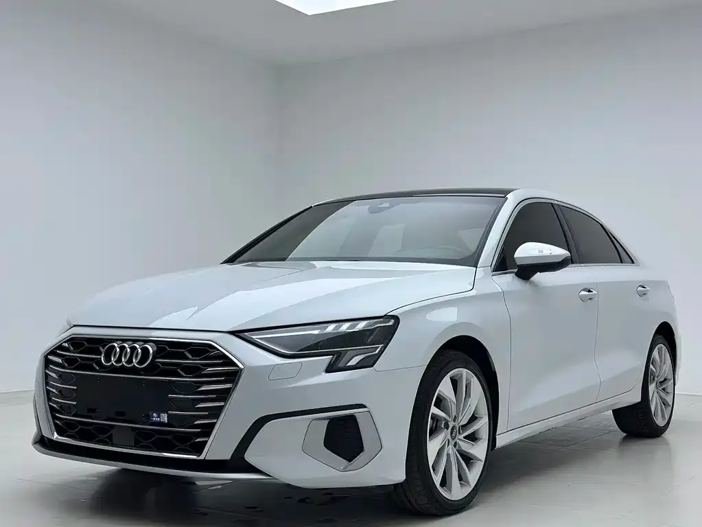 Audi A3 2022 из CN, фото 1