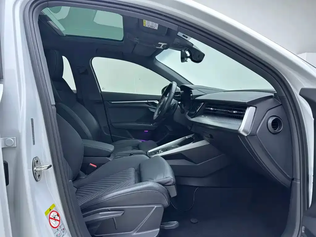 Audi A3 2022 из CN, фото 9
