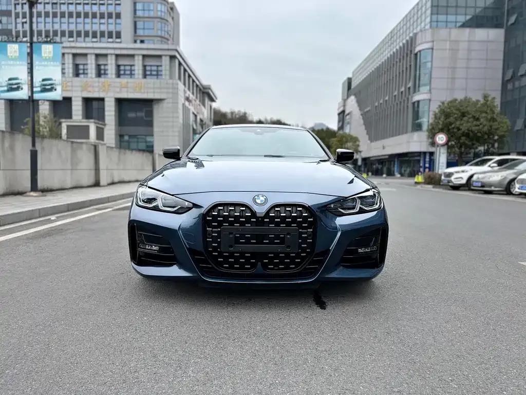 BMW 4 Series 2023 из CN, фото 3