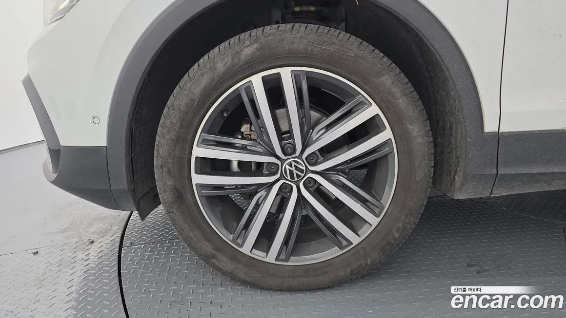 Volkswagen Tiguan 2023 из KR, фото 5