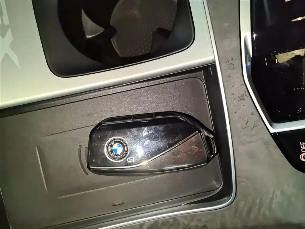 BMW X5 — фото 2