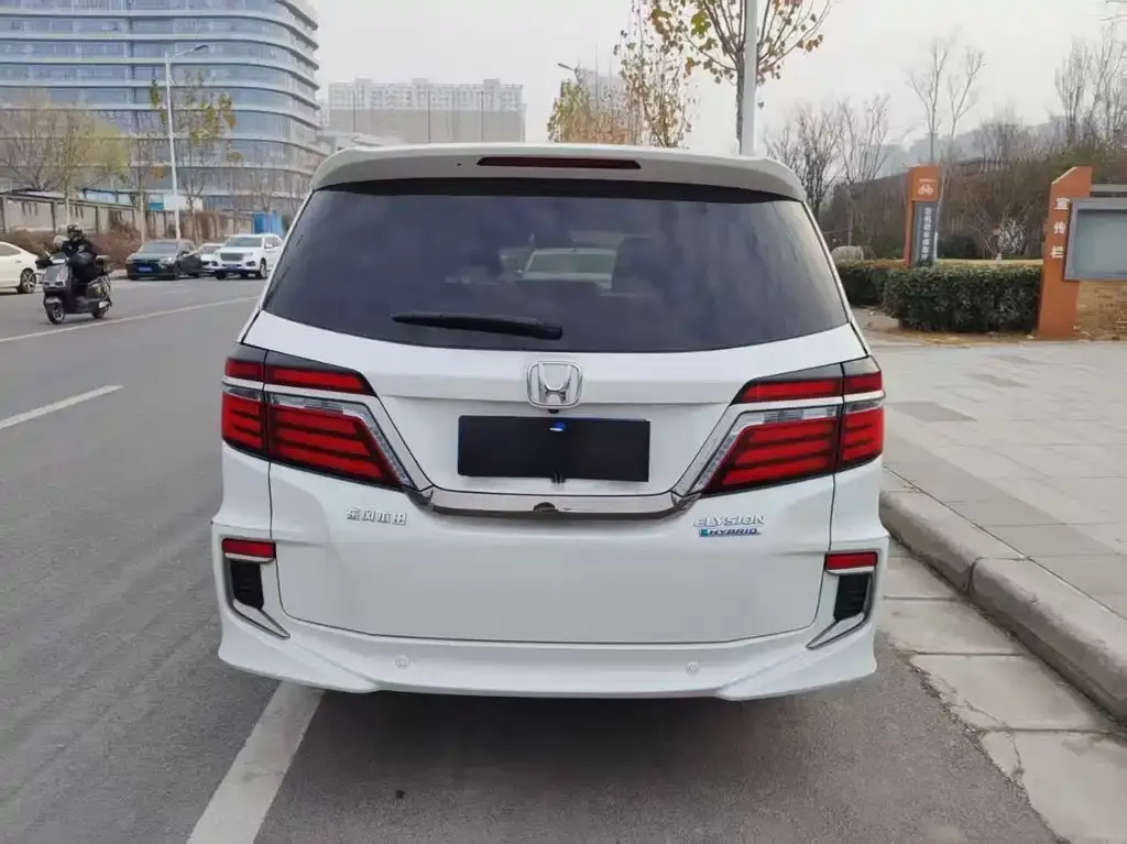 Honda Elysion 2021 из CN, фото 6