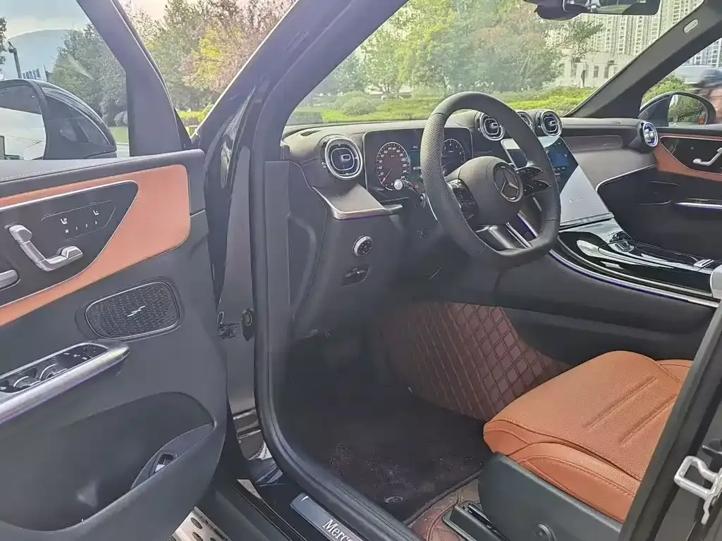 Mercedes-Benz GLC 2025 из CN, фото 5