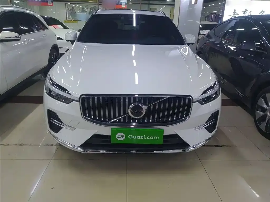 Volvo XC60 2022 из CN, фото 8