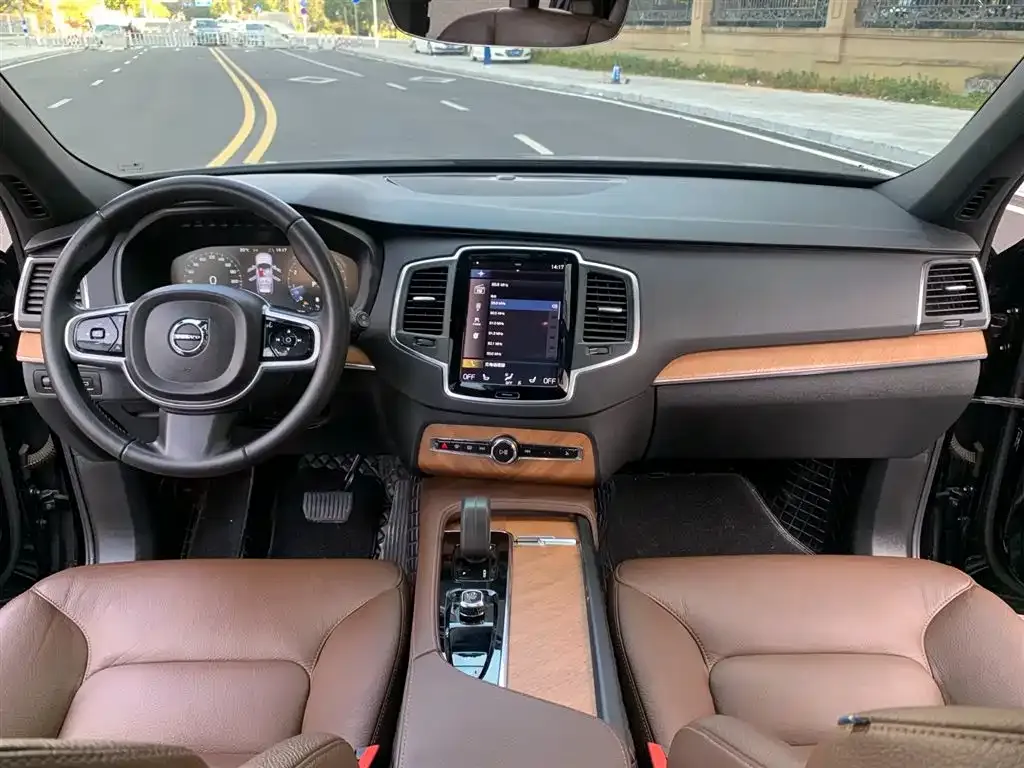 Volvo XC90 2022 из CN, фото 3