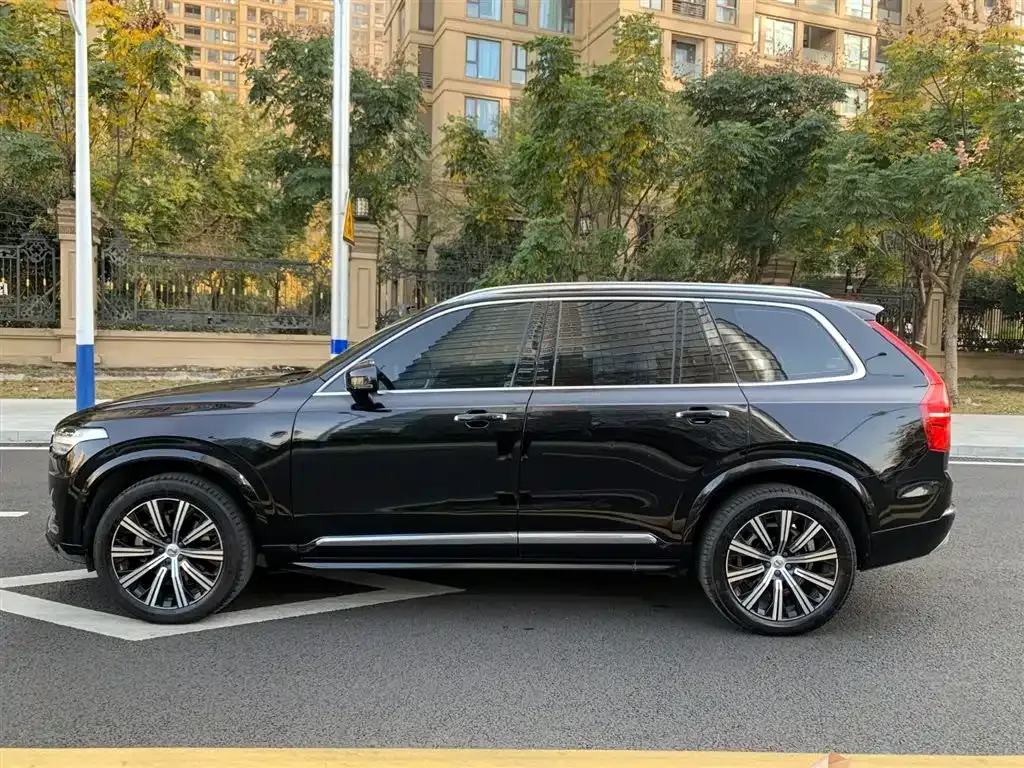 Volvo XC90 2022 из CN, фото 8