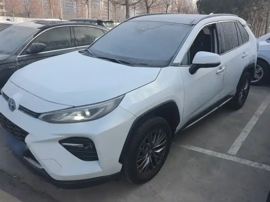 Toyota Wildlander 2023 из CN, фото 1