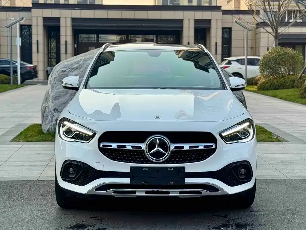 Mercedes-Benz GLA — фото 2