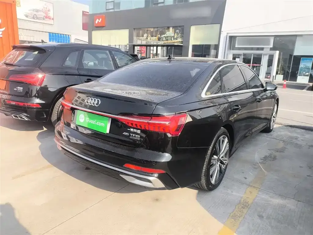Audi A6L 2024 из CN, фото 7