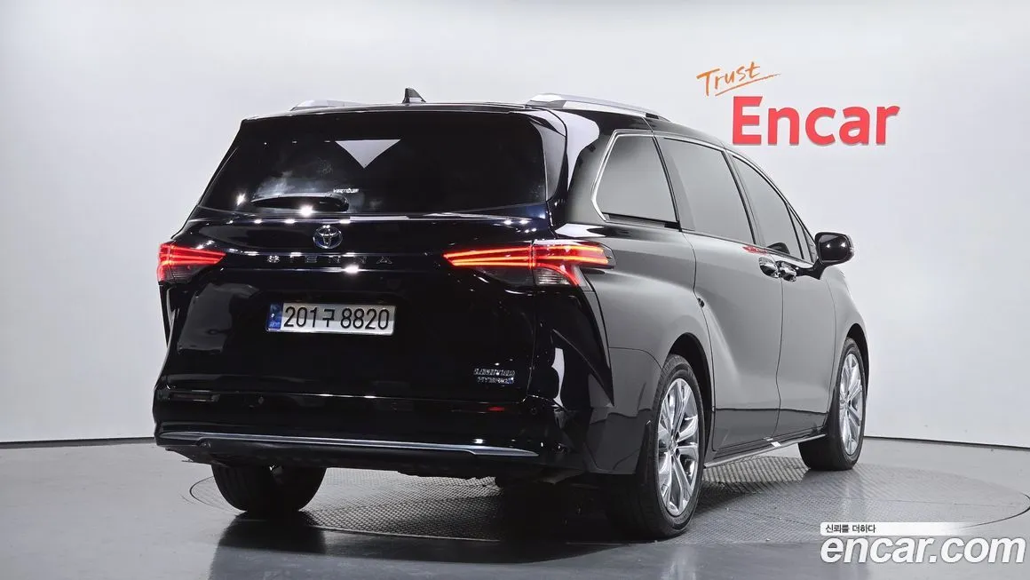 Toyota Sienna 2022 из KR, фото 10